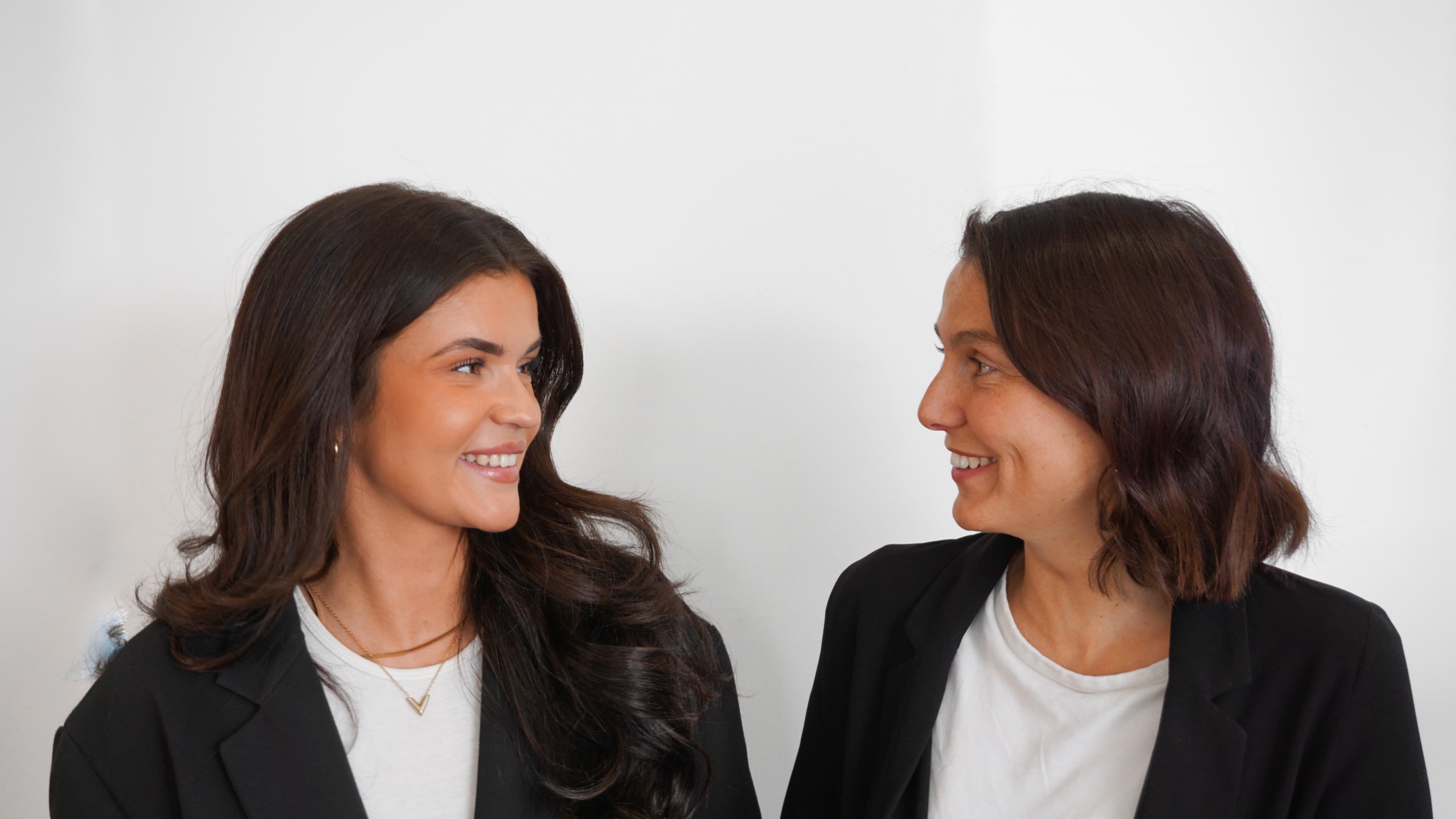 Pia Mitter und Viktoria Stepinska
